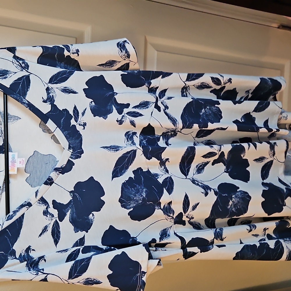 LuLaRoe Jana Bundle - Picture 5 of 10